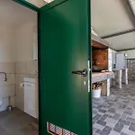 Ferienhaus Luxurious In Šmrika